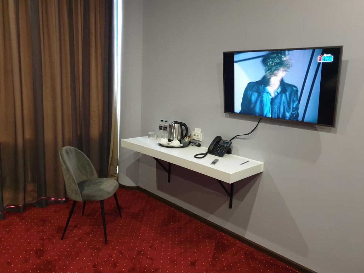 Lex Trend Hotel Irpień Zewnętrze zdjęcie