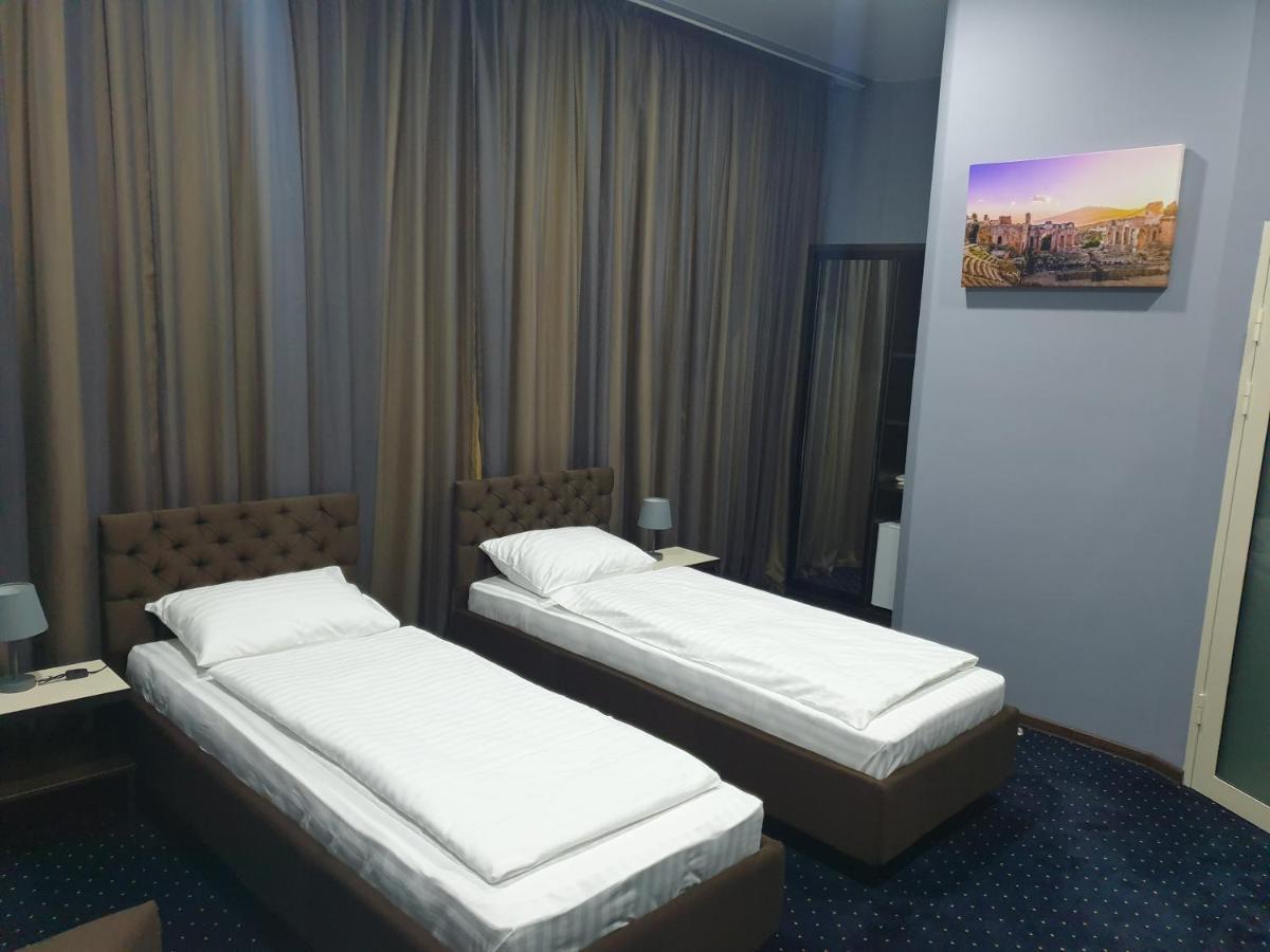 Lex Trend Hotel Irpień Zewnętrze zdjęcie