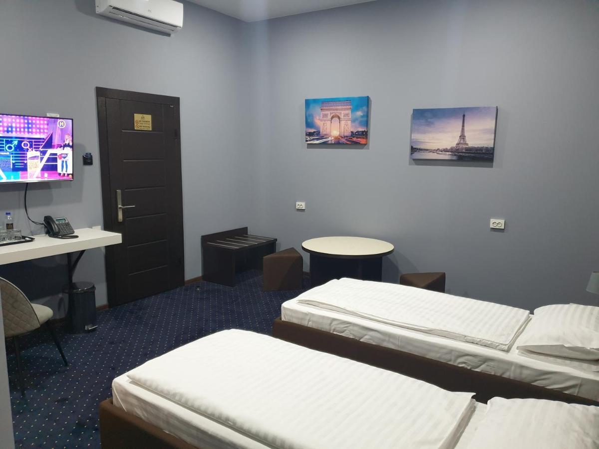 Lex Trend Hotel Irpień Zewnętrze zdjęcie