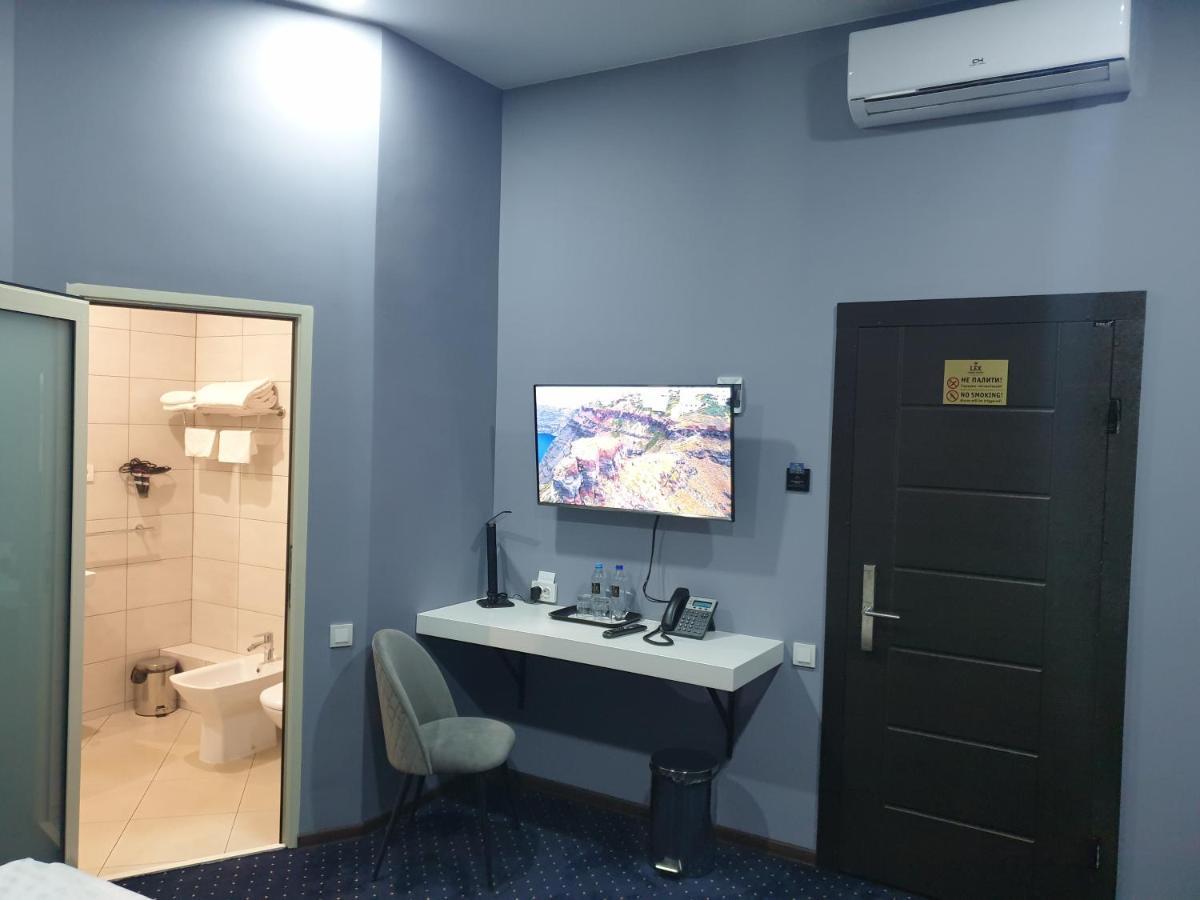 Lex Trend Hotel Irpień Zewnętrze zdjęcie