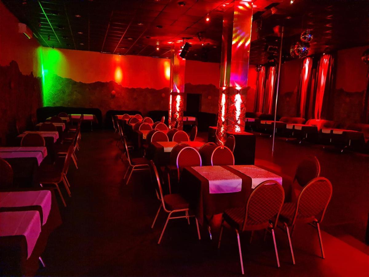 Lex Trend Hotel Irpień Zewnętrze zdjęcie