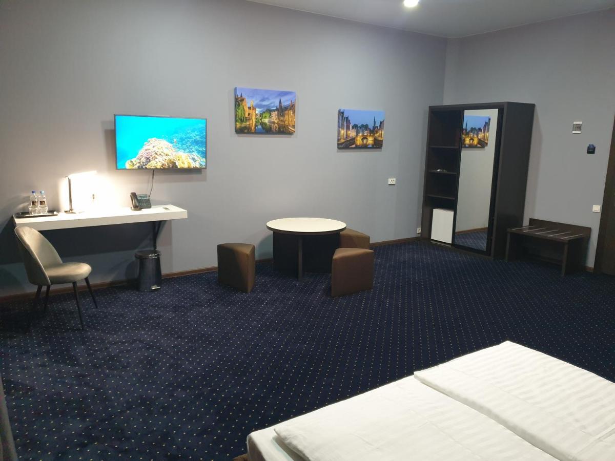 Lex Trend Hotel Irpień Zewnętrze zdjęcie