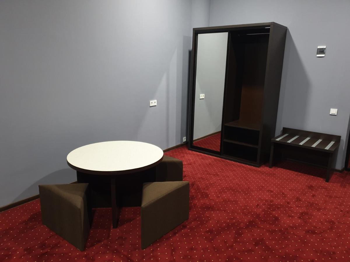 Lex Trend Hotel Irpień Zewnętrze zdjęcie