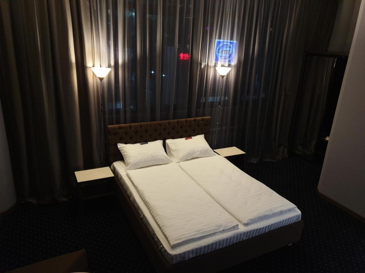 Lex Trend Hotel Irpień Zewnętrze zdjęcie