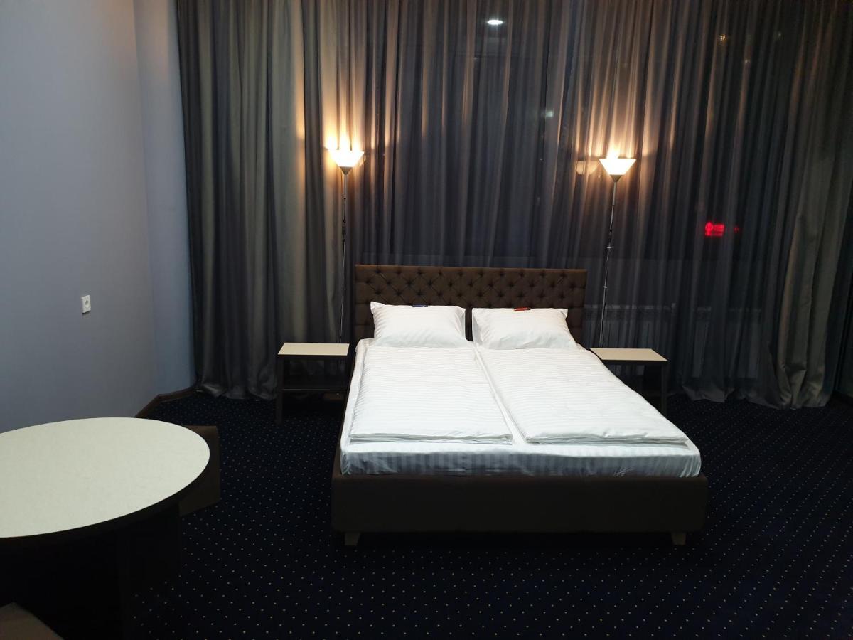 Lex Trend Hotel Irpień Zewnętrze zdjęcie